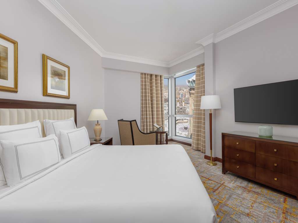 a7x4_ro_02_p_1024x768